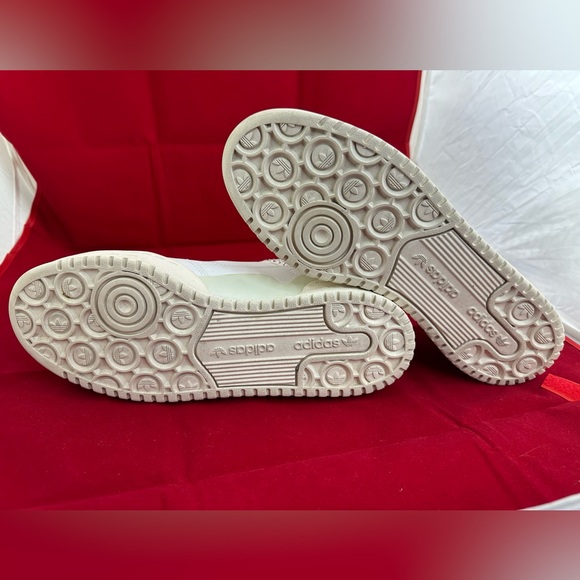 Adidas Sneakers Forum Bold Cloud White Sparkly Rhinestone H05060 Sz 8.5 - Picture 12 of 12